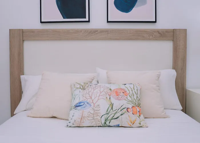 Comodo Y Espacioso En By *